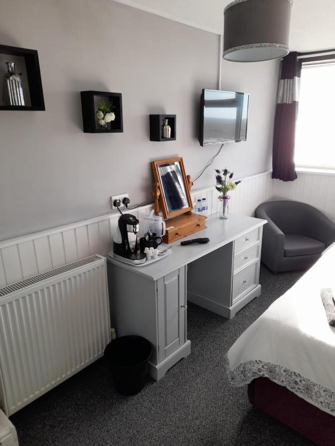 The Coast Bed & Breakfast Blackpool Exterior photo